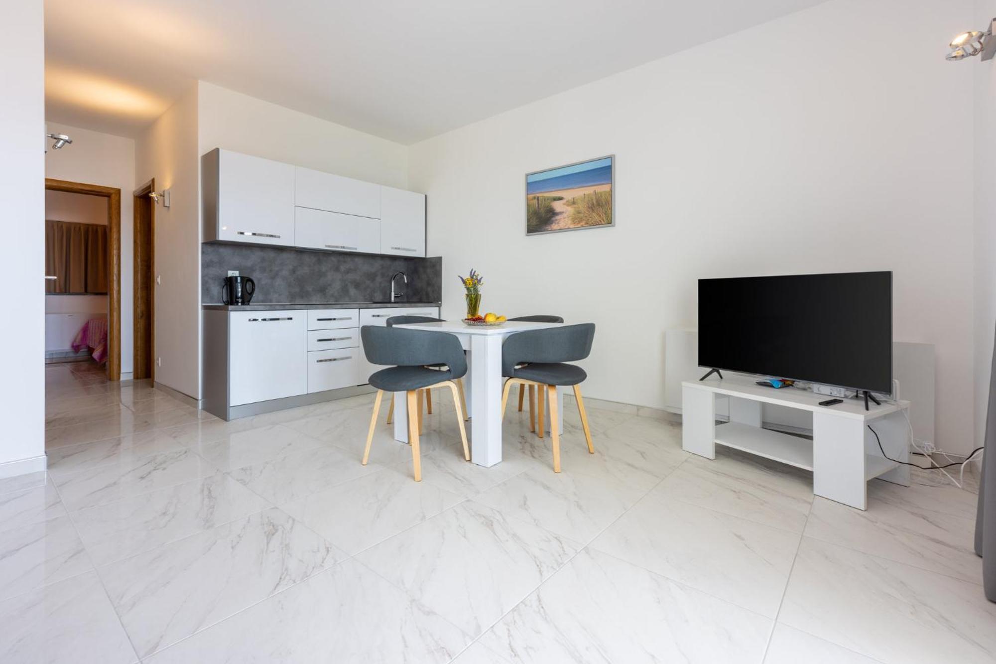 Apartments Sunshine E Crikvenica Εξωτερικό φωτογραφία