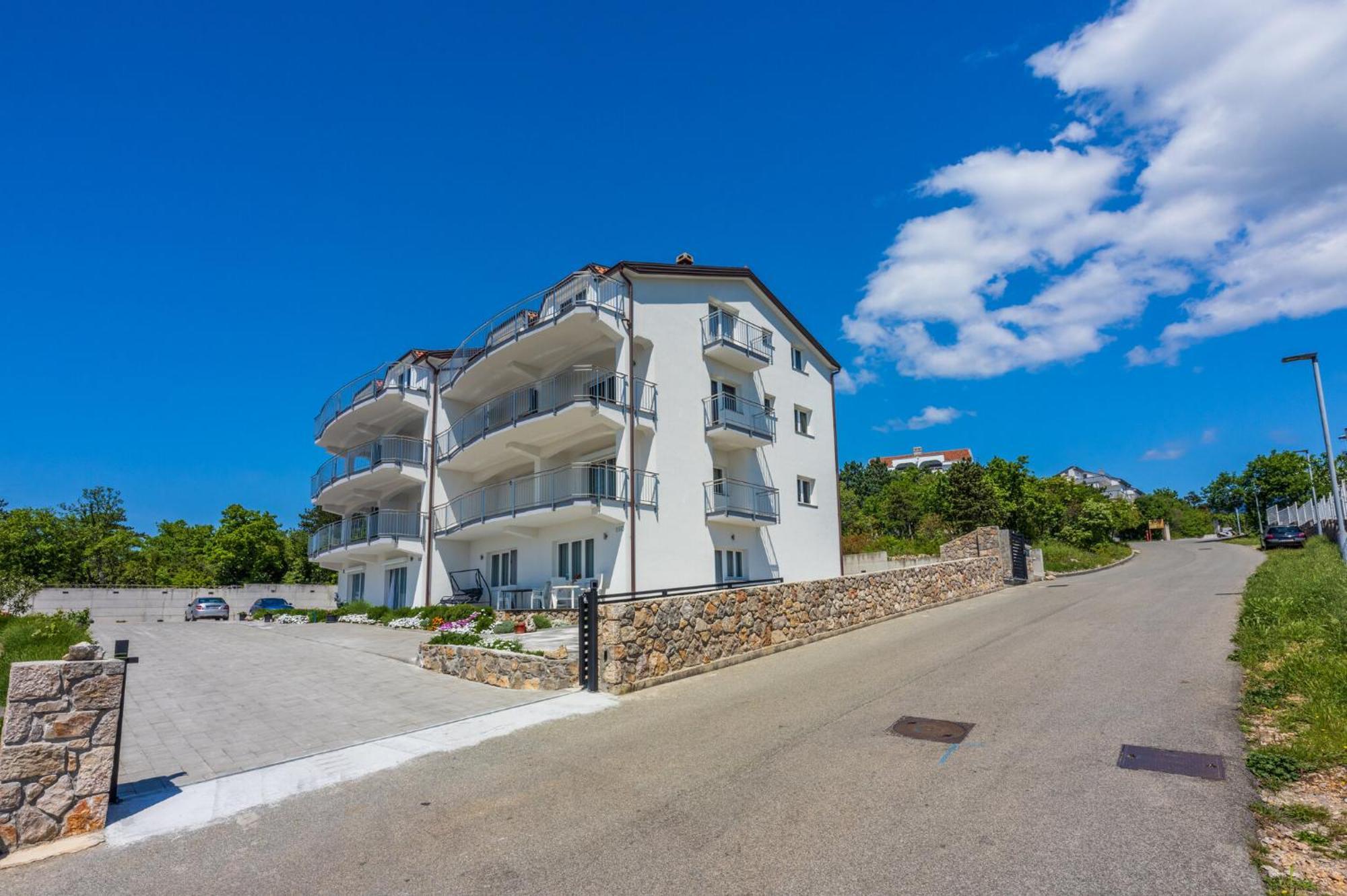 Apartments Sunshine E Crikvenica Εξωτερικό φωτογραφία